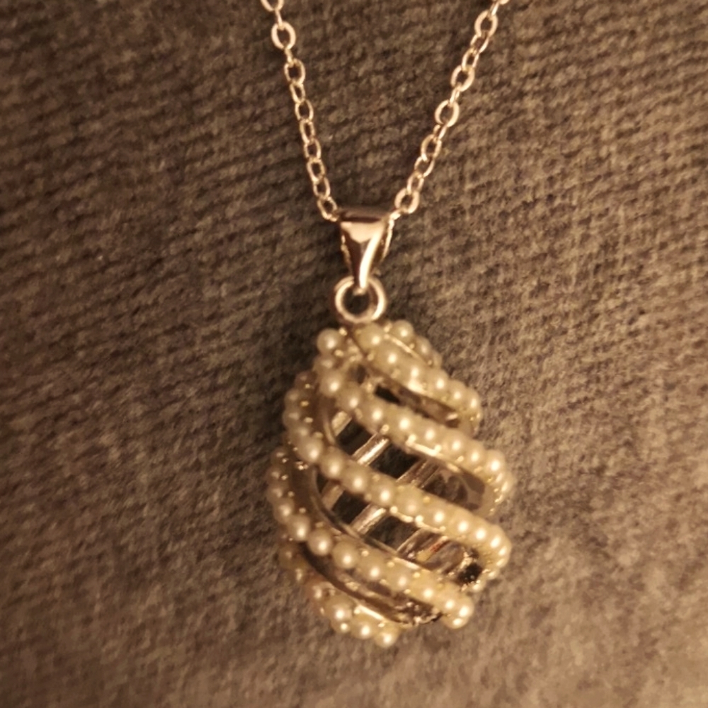❤️ Spiral mini pearls necklace - Picture 2 of 8